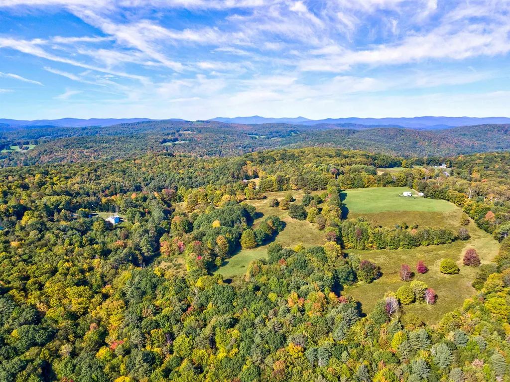 110 Advent Hill Road Hartland VT 05048