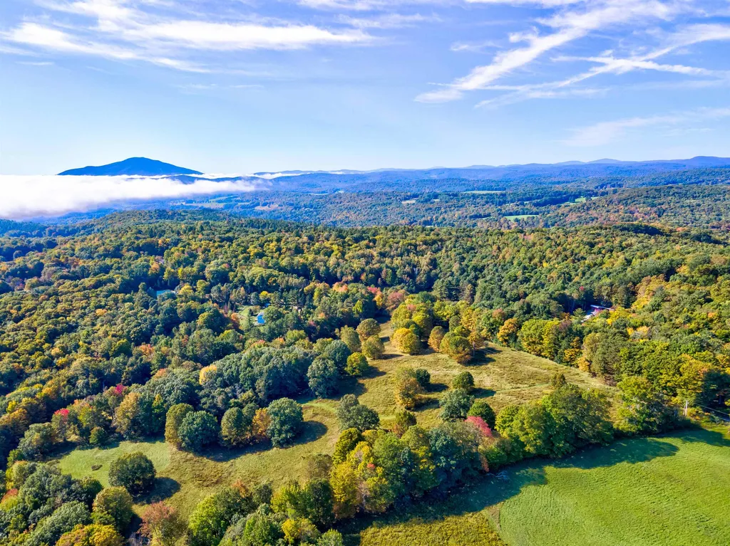 110 Advent Hill Road Hartland VT 05048
