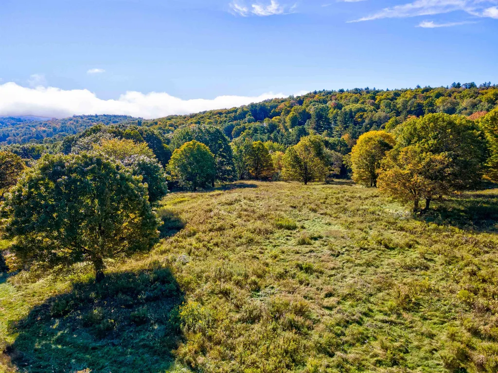 110 Advent Hill Road Hartland VT 05048