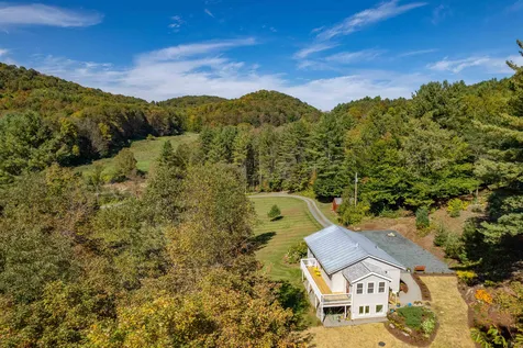 704 Austin Road Woodstock VT 05091