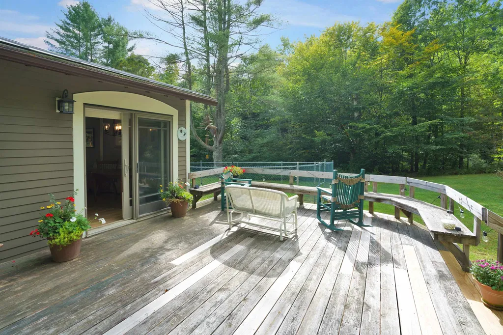 1031 Snipe Ireland Road Richmond VT 05477
