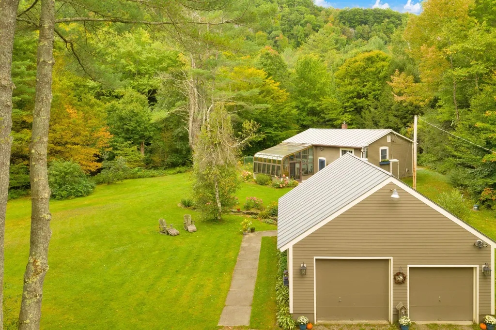 1031 Snipe Ireland Road Richmond VT 05477
