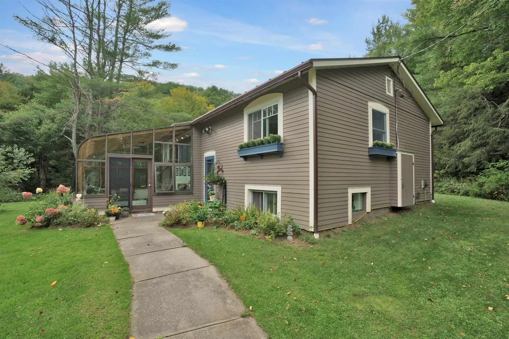 1031 Snipe Ireland Road Richmond VT 05477