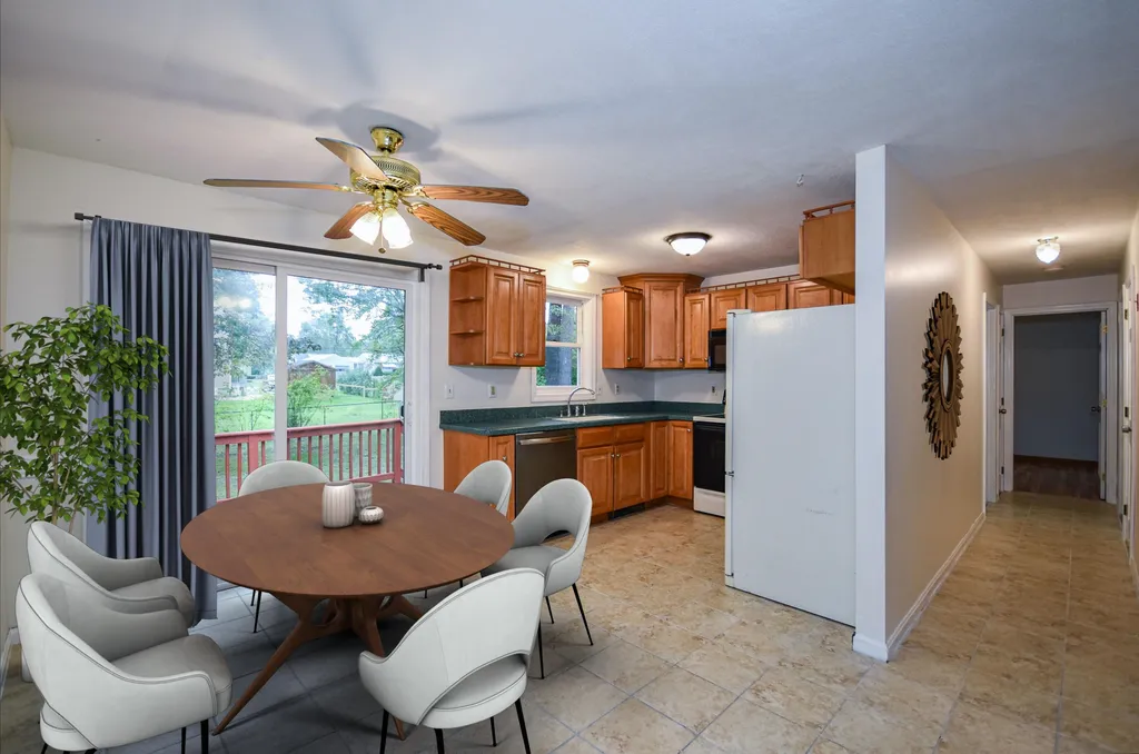 23 Vernon Avenue Rochester NH 03867