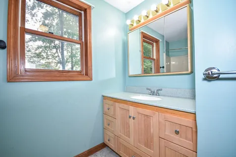 23 Vernon Avenue Rochester NH 03867