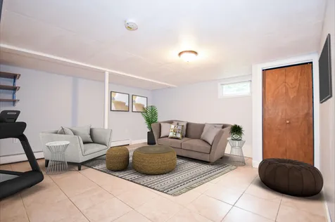 23 Vernon Avenue Rochester NH 03867
