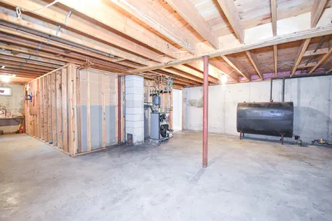 23 Vernon Avenue Rochester NH 03867