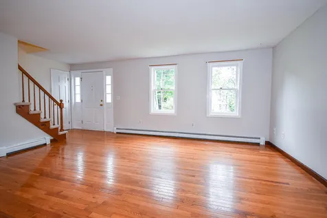 23 Vernon Avenue Rochester NH 03867