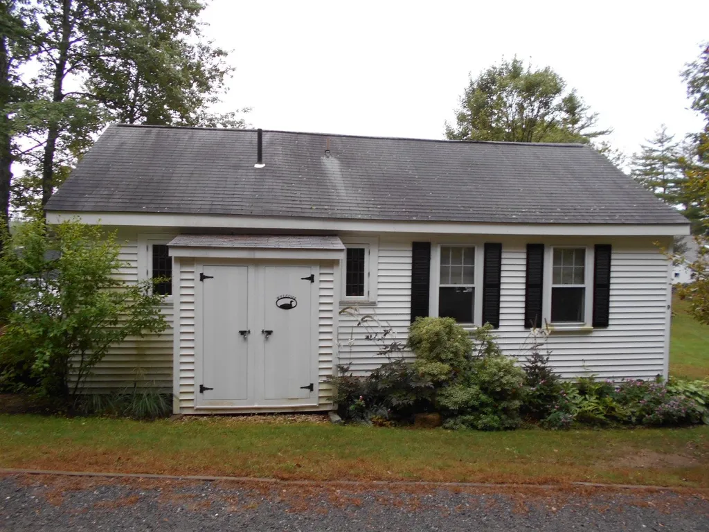 51 Meredith Center Road Meredith NH 03253