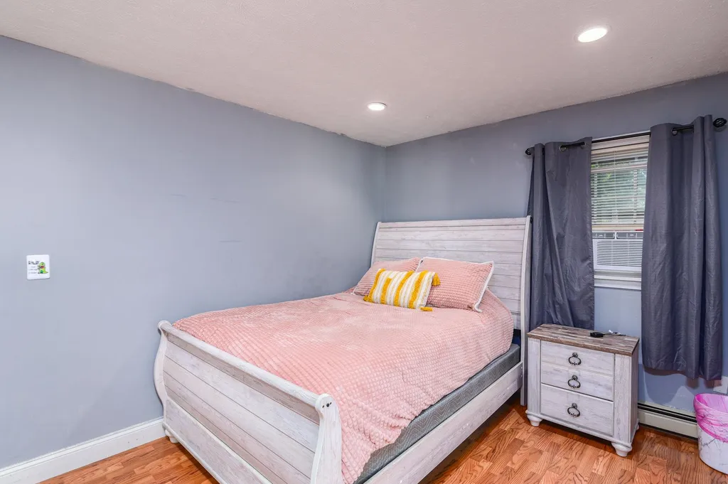 29 Davis Boulevard Rochester NH 03868