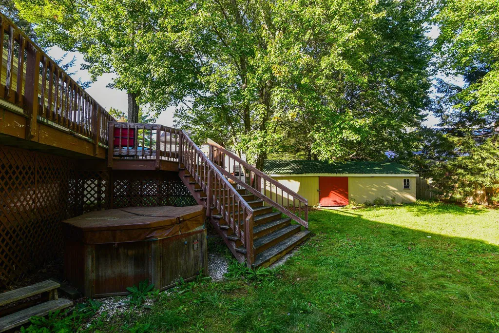 29 Davis Boulevard Rochester NH 03868