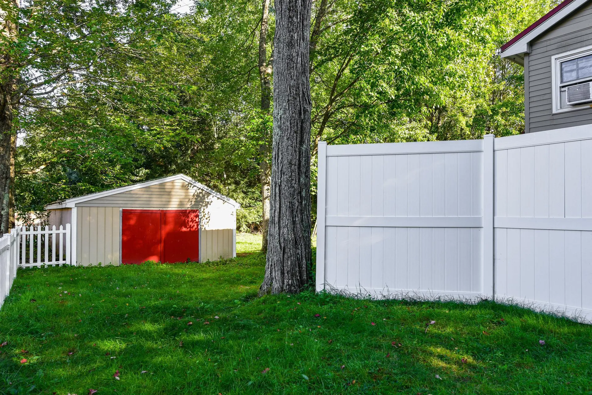 29 Davis Boulevard Rochester NH 03868
