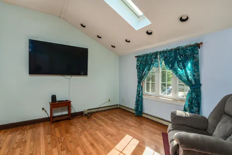 29 Davis Boulevard Rochester NH 03868