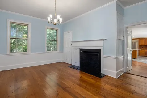 1 Post Road Greenland NH 03840