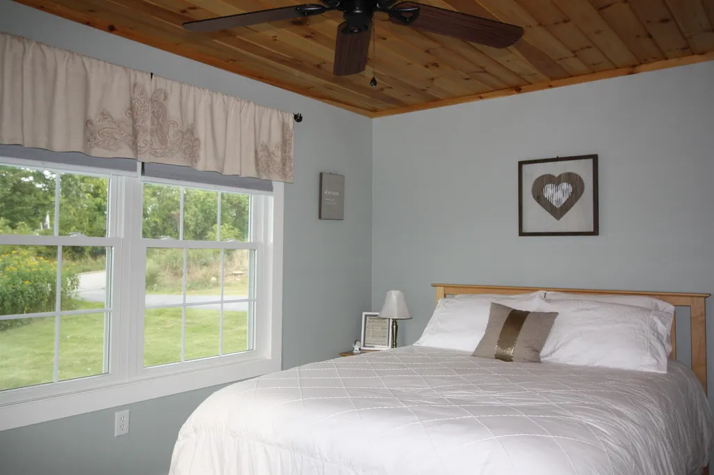 15 Shoreham-whiting Road Whiting VT 05778