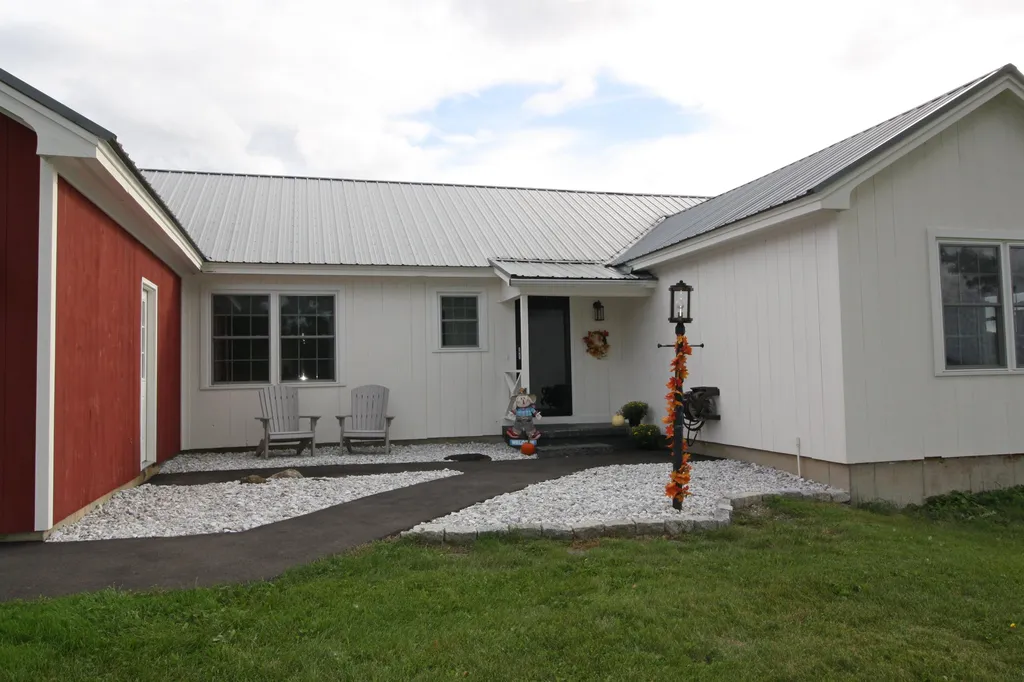 15 Shoreham-whiting Road Whiting VT 05778