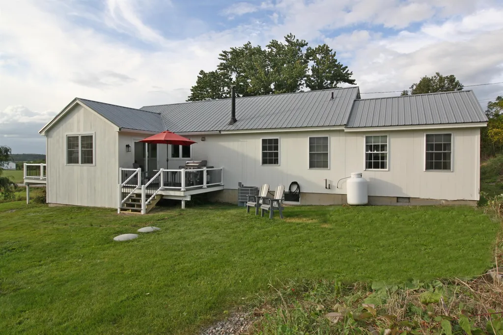 15 Shoreham-whiting Road Whiting VT 05778