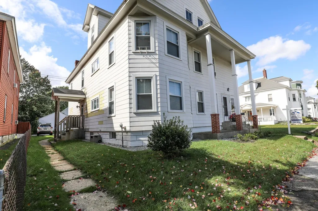 720 Hevey Street Manchester NH 03102