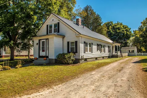 76 Elm Street Lancaster NH 03584