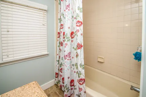 76 Elm Street Lancaster NH 03584