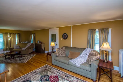 76 Elm Street Lancaster NH 03584