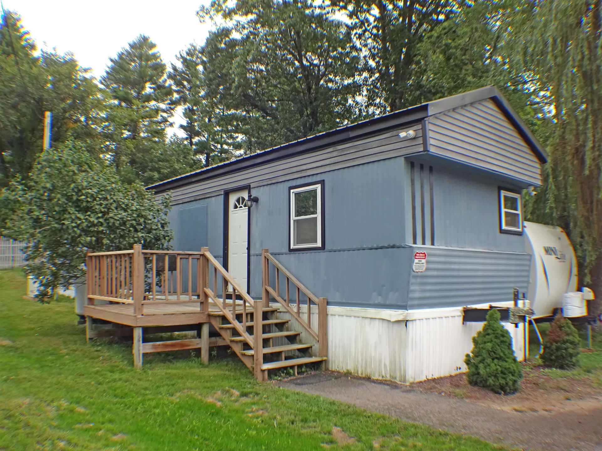 5 Hummingbird Lane Raymond NH 03077