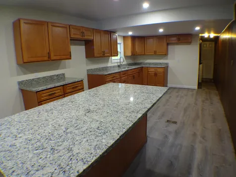 5 Hummingbird Lane Raymond NH 03077