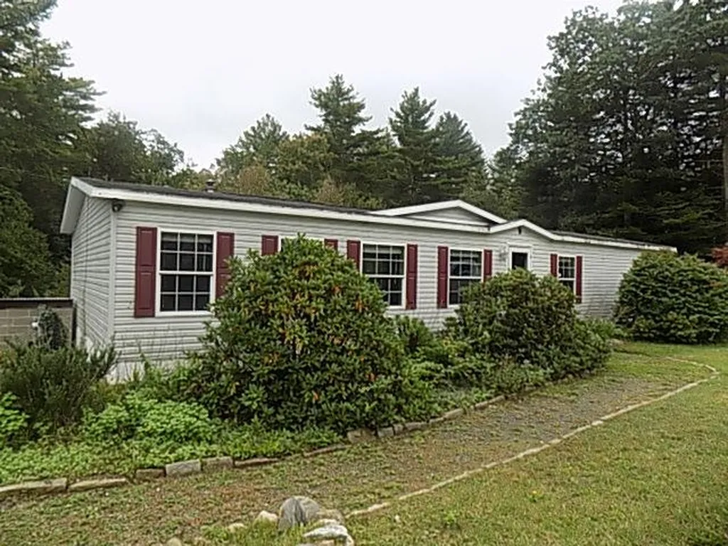 71 Jack Street Northwood NH 03261