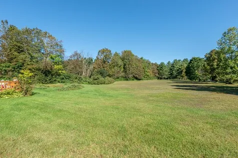 100 Sweezy Road Manchester VT 05255