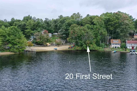 20 First Street Windham NH 03087