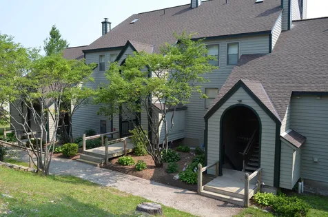 35 White Loop Ludlow VT 05149