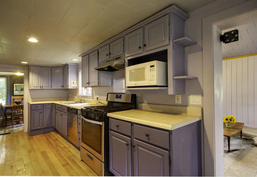 4467 Munger Street New Haven VT 05472