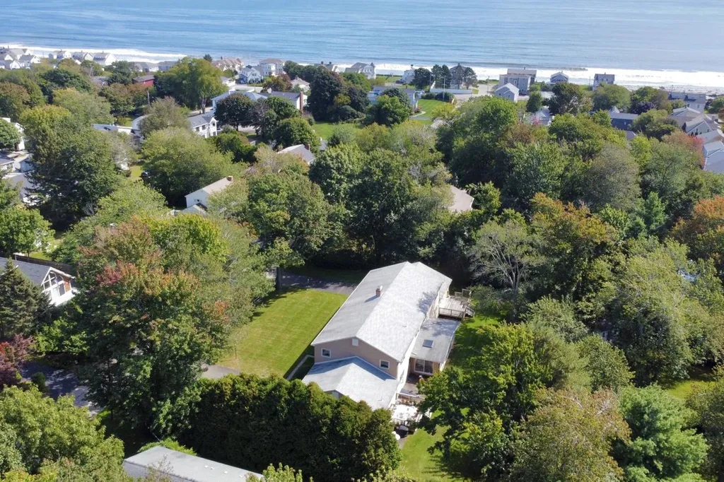 54 Baker Avenue Rye NH 03870