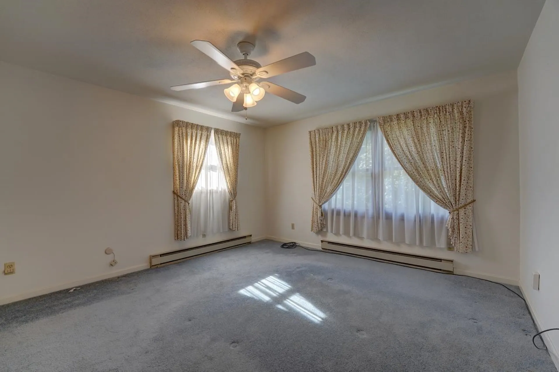 54 Baker Avenue Rye NH 03870