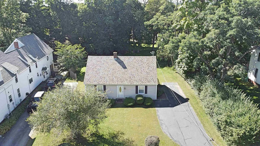 74 Belvidere Street Laconia NH 03246