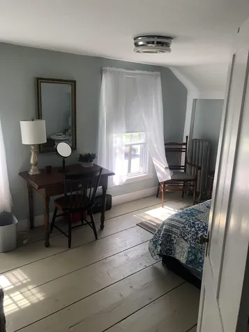 135 School Street Wallingford VT 05773