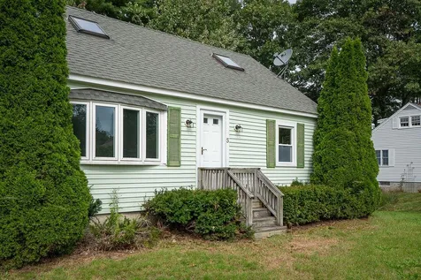 5 Paradise Drive Rochester NH 03867
