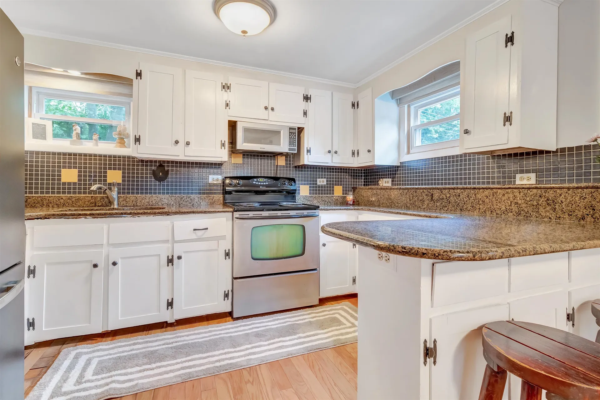 72 Walnut Avenue North Hampton NH 03862