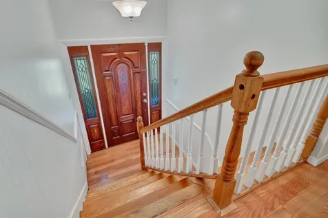 72 Walnut Avenue North Hampton NH 03862