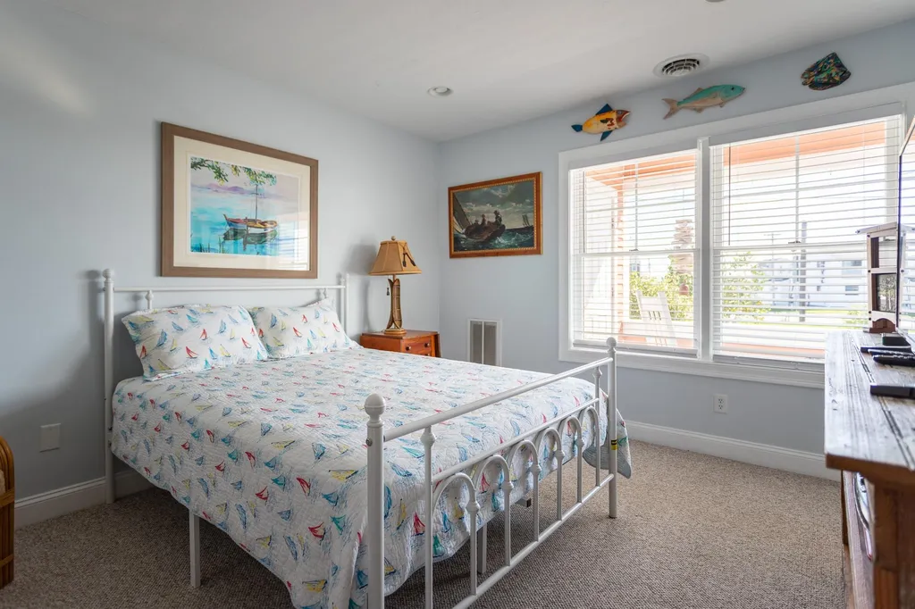 5 Ocean Boulevard Hampton NH 03842