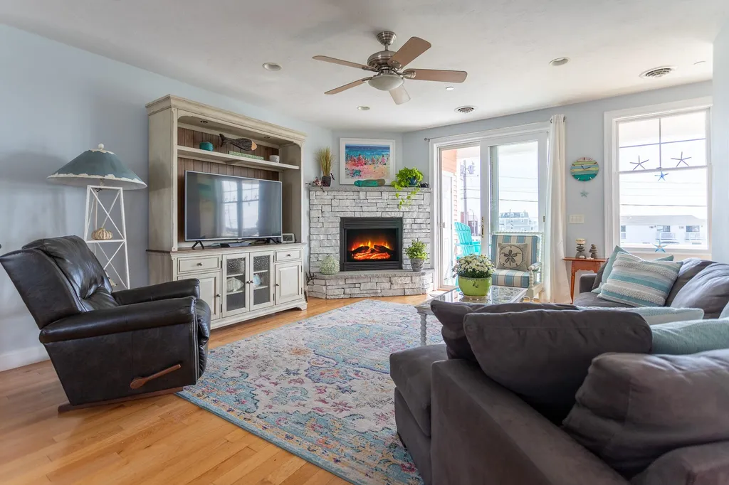 5 Ocean Boulevard Hampton NH 03842
