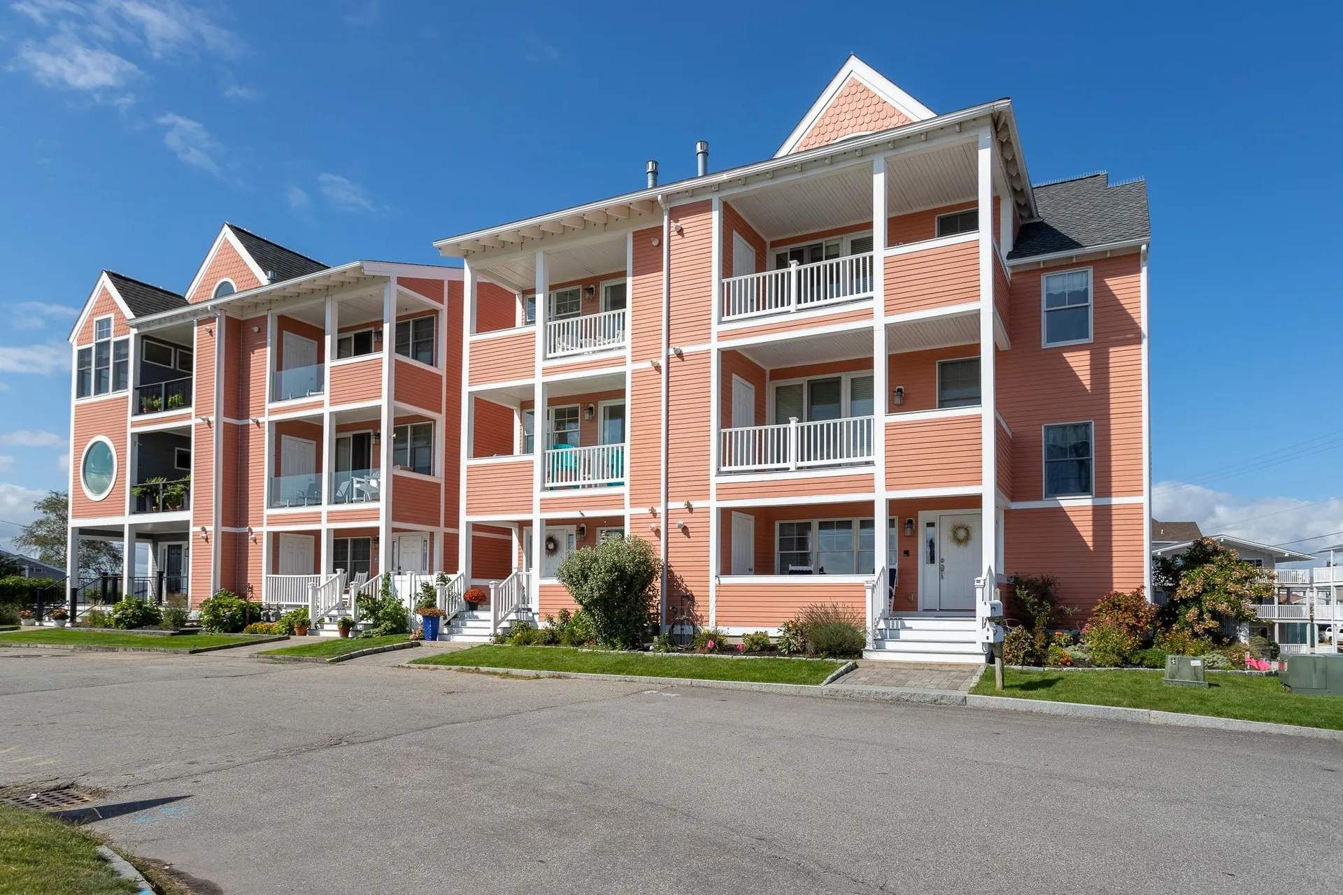 5 Ocean Boulevard Hampton NH 03842