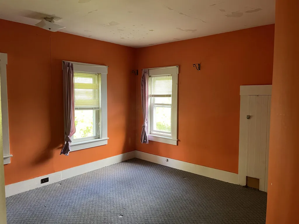 11 Truland Street Laconia NH 03246