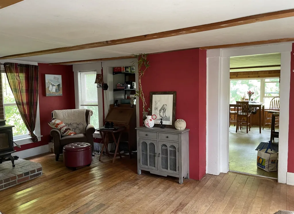 11 Truland Street Laconia NH 03246