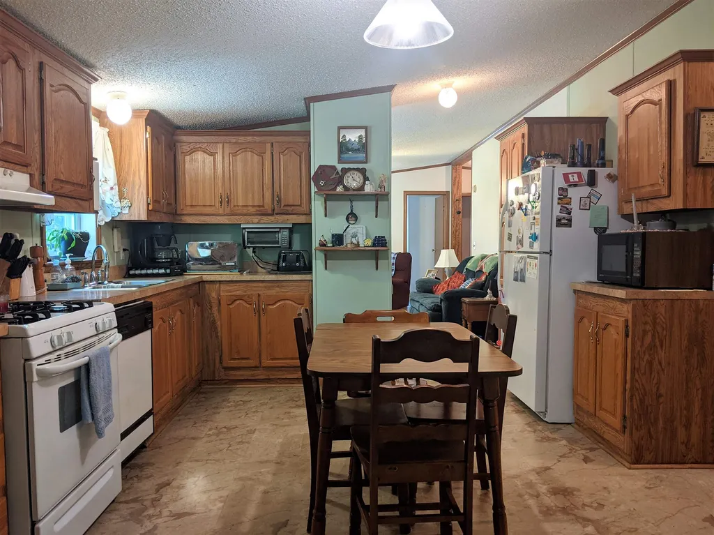 120 Hillside Lane Royalton VT 05068