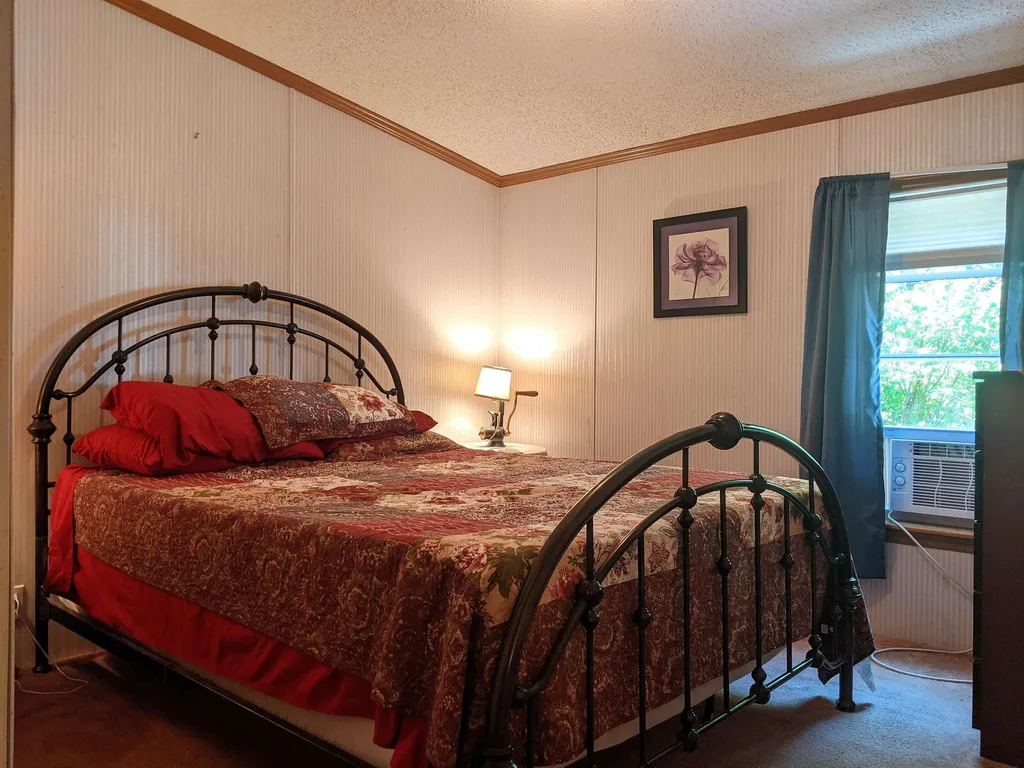 120 Hillside Lane Royalton VT 05068