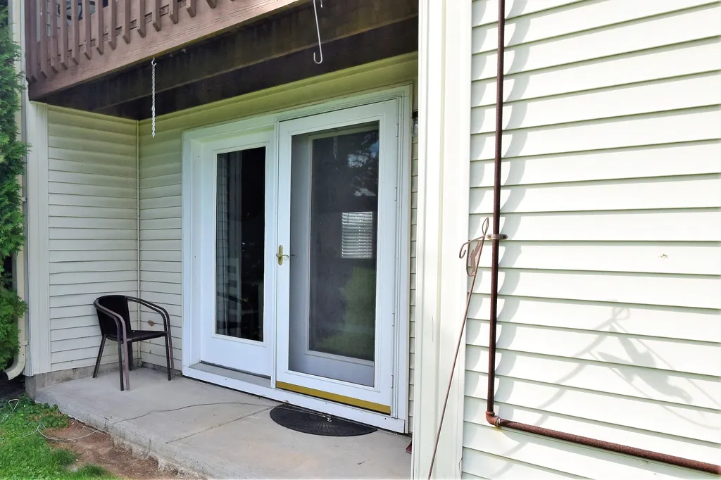 39 Saybrook Road Essex VT 05452