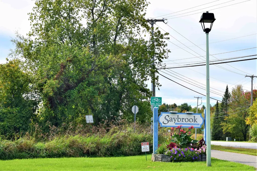 39 Saybrook Road Essex VT 05452