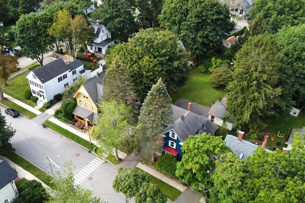 232 Wibird Street Portsmouth NH 03801
