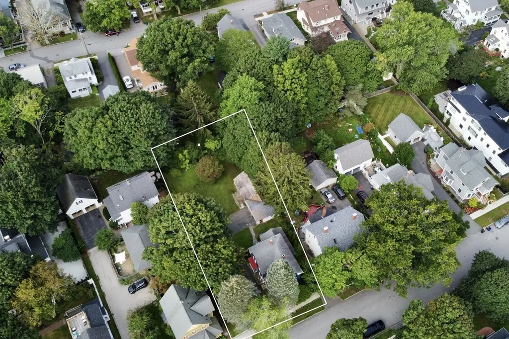 232 Wibird Street Portsmouth NH 03801